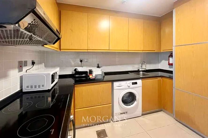 غراند سنترال | طابق متوسط | موقع متميز63923769209603113