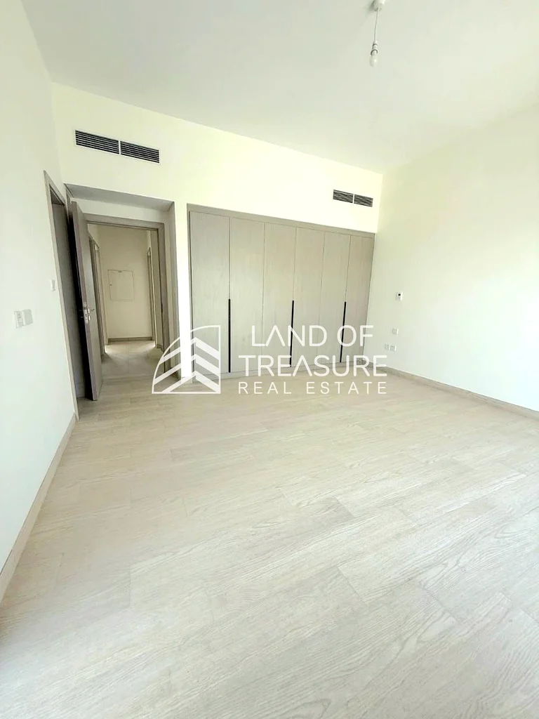 NEAR PAVILION, POOL, PARK | TYPE B | 2 CHEQUES63763385496321113
