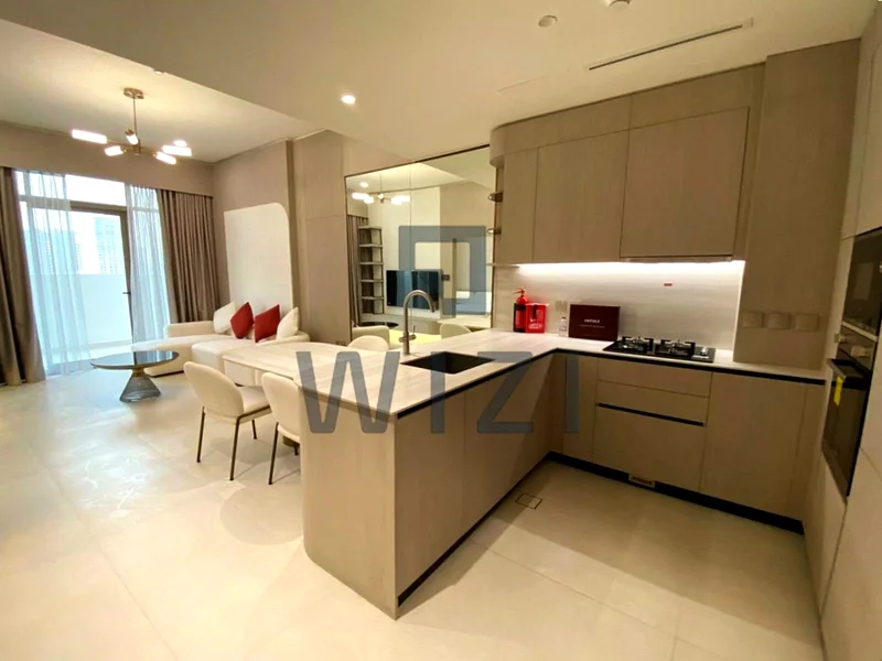 طابق عالي | مفروش بالكامل | شاغر63799127454467112