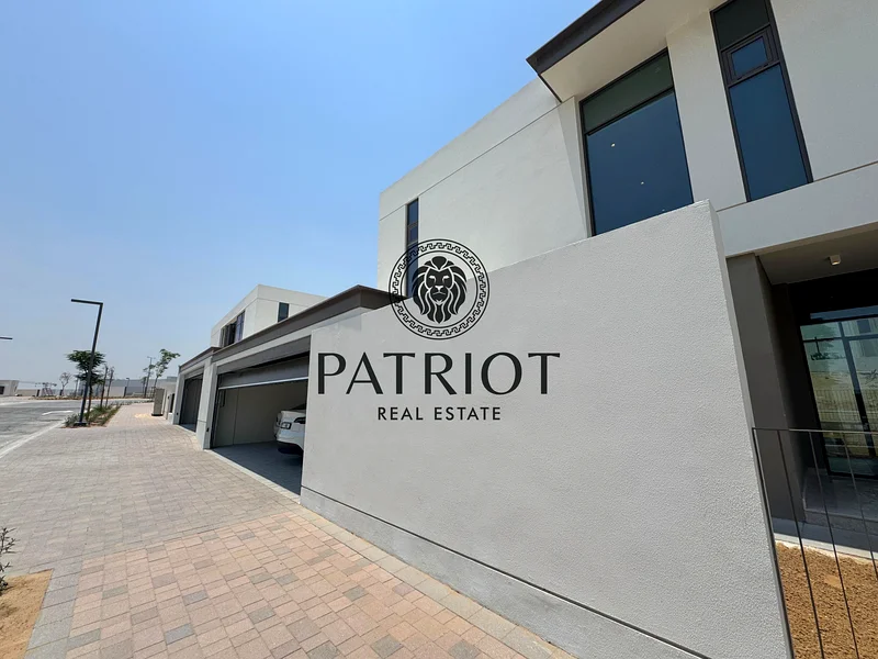 Vacant Now | Large Plot | Spacious layout63762702045569114