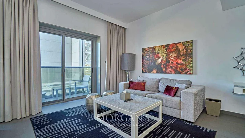 GREAT VIEW | FLEXIBLE | PRIME LOCATION64036191606402113