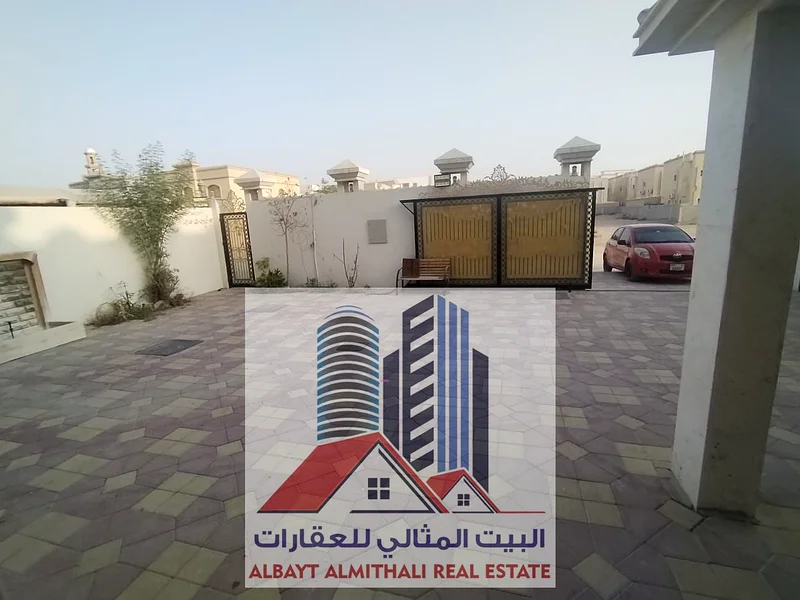 🏡 Luxury Villa for Sale – Al Mowaihat 1  📏 Plot Size: 5,000 sq. ft.   📅 Year Built: 2021   🏛 Facade: Elegant stone finish – modern and stylish des63869711818242111