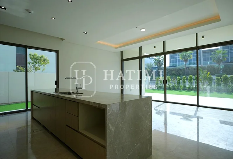 Large Plot | Pool and Landscaping | Spacious rooms63754432211843112