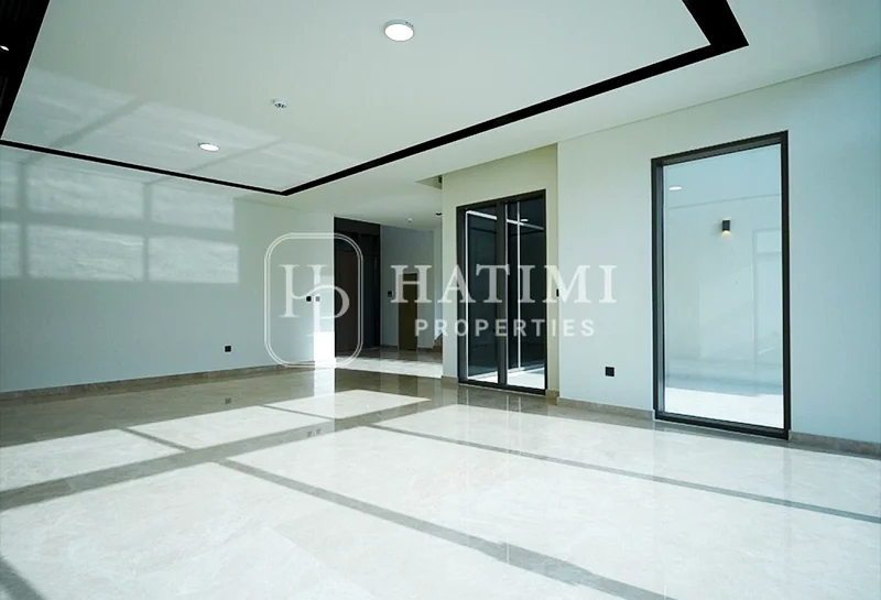 Large Plot | Pool and Landscaping | Spacious rooms63754432211843111