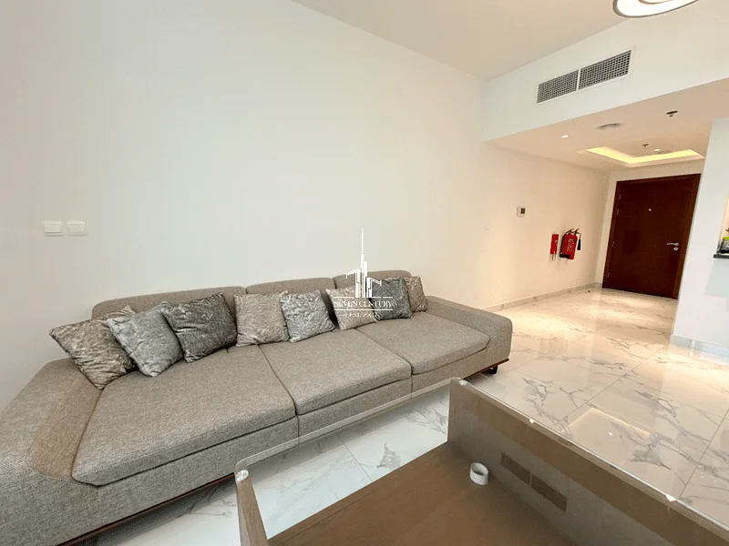 Furnished | Pool View |  Luxury and Spacious63794529402627111