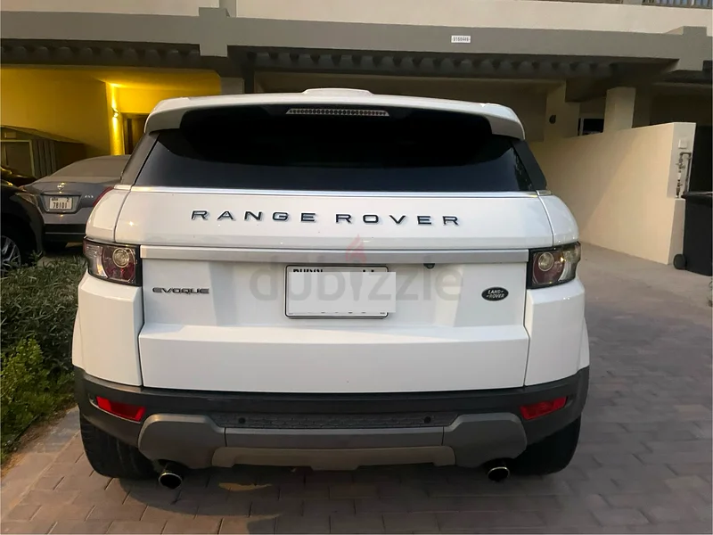 Very clean and low Mileage Range Rover Evoque63699061323905112