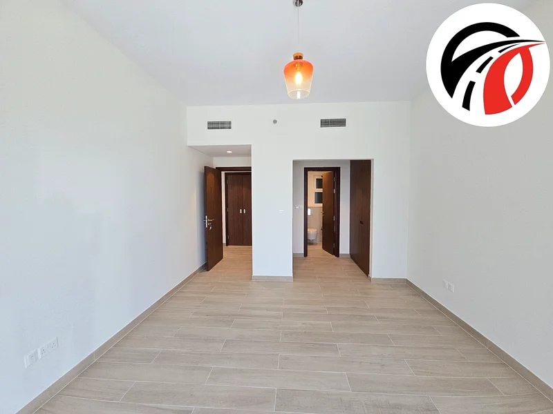 Huge Size | Ready to Move | Prime Location63739920739713114