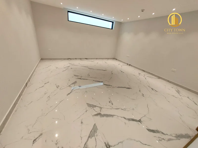 Without contract basement floor! Only indin & pakistani clients !Spacious 3 bedroom  villa! tilal city sharjah63699746913410112