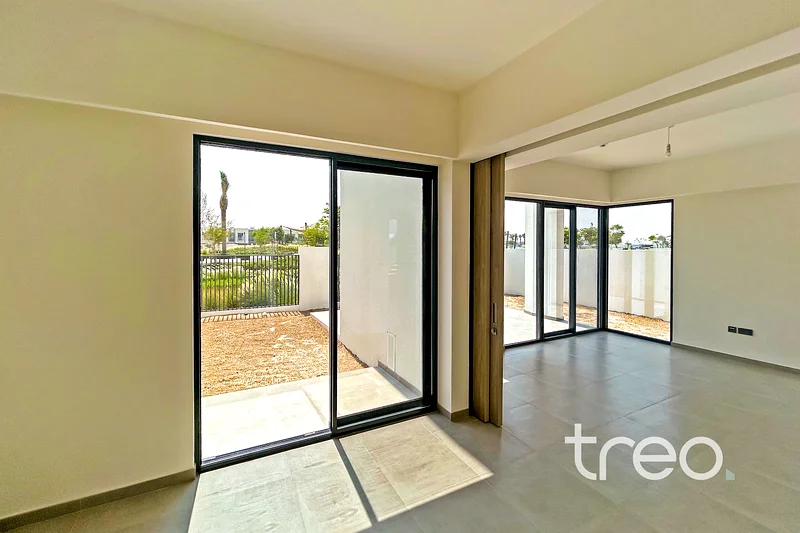 Single Row | Park Facing | Available now63732207603585114