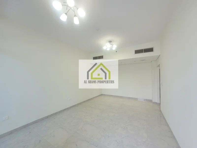 شقة جديدة بالكامل بغرفة نوم واحدة | غرفة غسيل | شرفة | جاهزة للانتقال الفوري63766268381186113