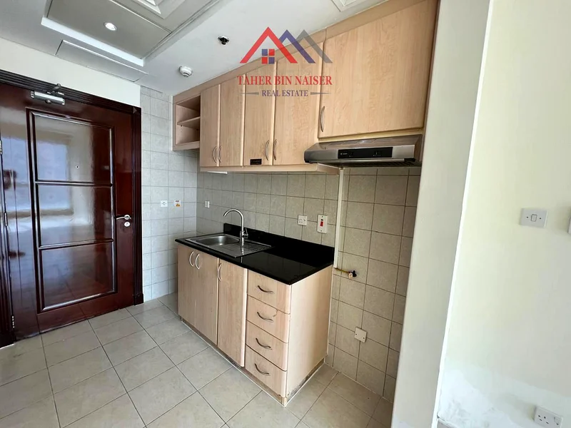 PAY MONTHLY UPGRADED SPECIOUS | OPEN KITCEN NEAR BUS STOP63729776849409113