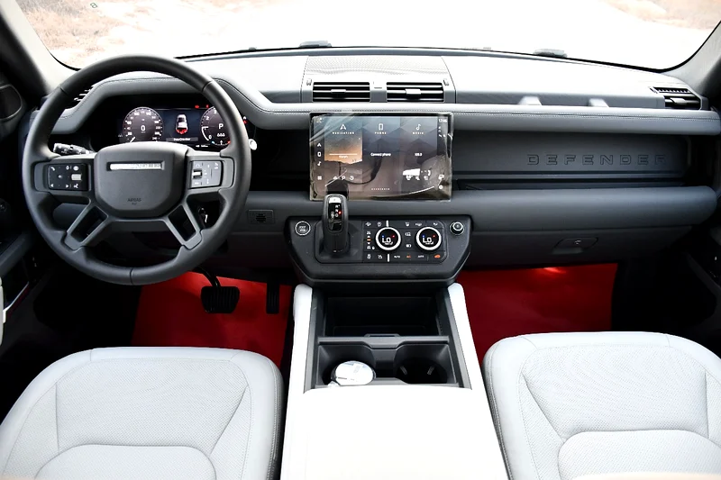 Land Rover Defender P400 110 HSE X DYNAIC 2025 / Full Option / 5 Years Warranty63700287494658113