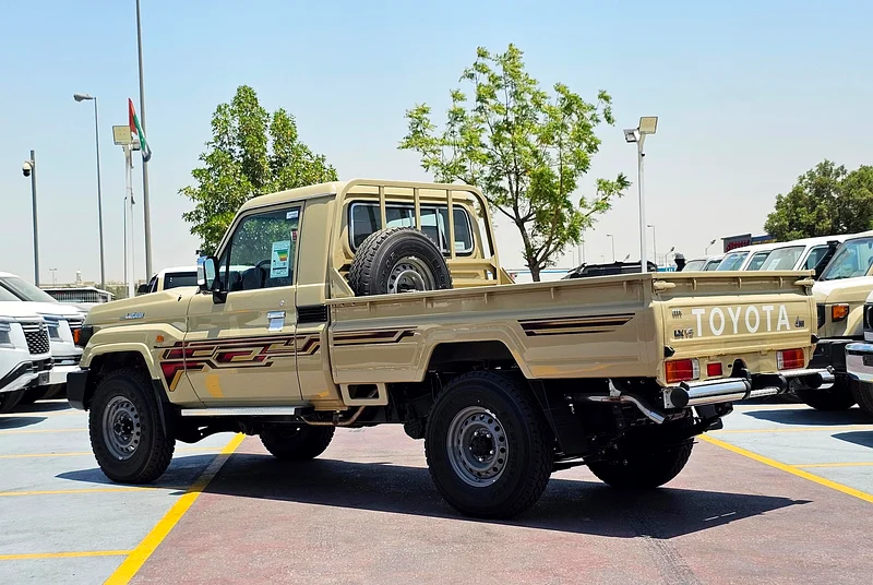 LC79 4.0 2025 MANUAL63699048976642113