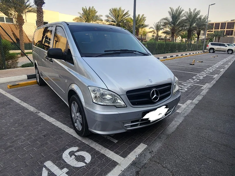 9 Seater Mercedes VIANO 2015 V6  || GCC specs || well Maintained63699042001283110
