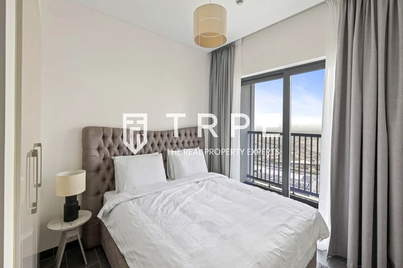 مفروش بالكامل | طابق عالٍ | موقع متميز63759843460353114