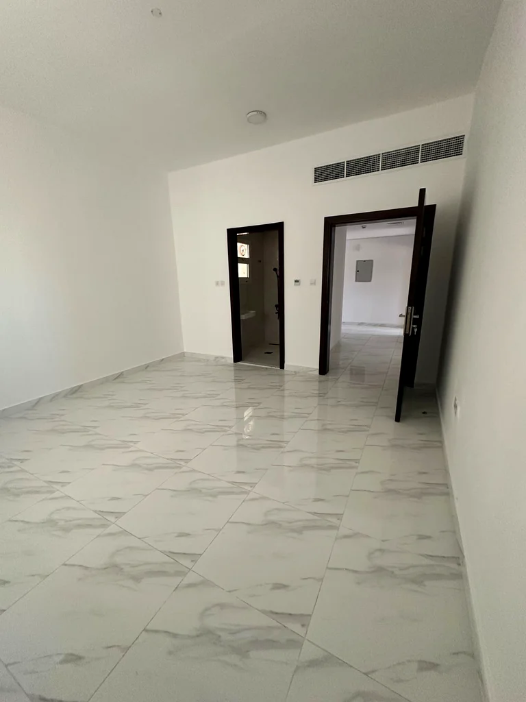 2-Bedroom Apartment for Annual Rent – Brand New | First Tenant 📍 Located in a quiet, family-friendly area with easy access to services and main roads63713506074625110