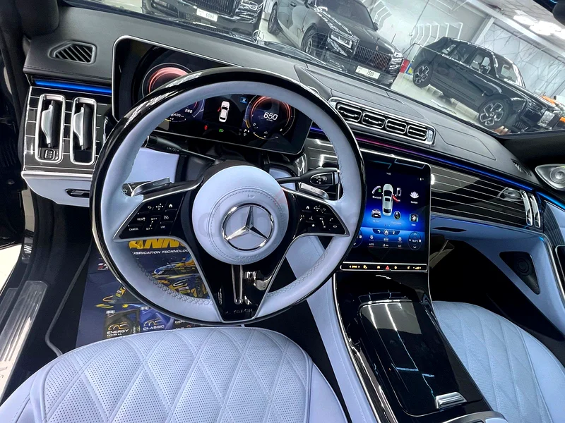 مرسيدس S500 2009 مُعدّلة إلى طراز 202463699044873987112