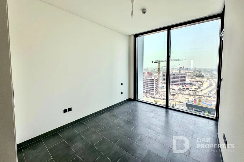 Up to 4 Cheques | Brand New | Pool View | Elegant63759460654209112