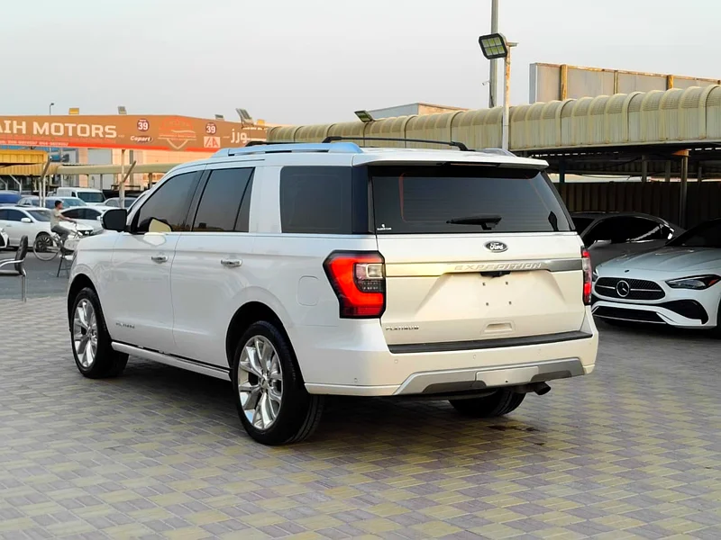 Ford Expedition 2020 PLATINUM TOP OPTION GCC Accident Free63699039620098113
