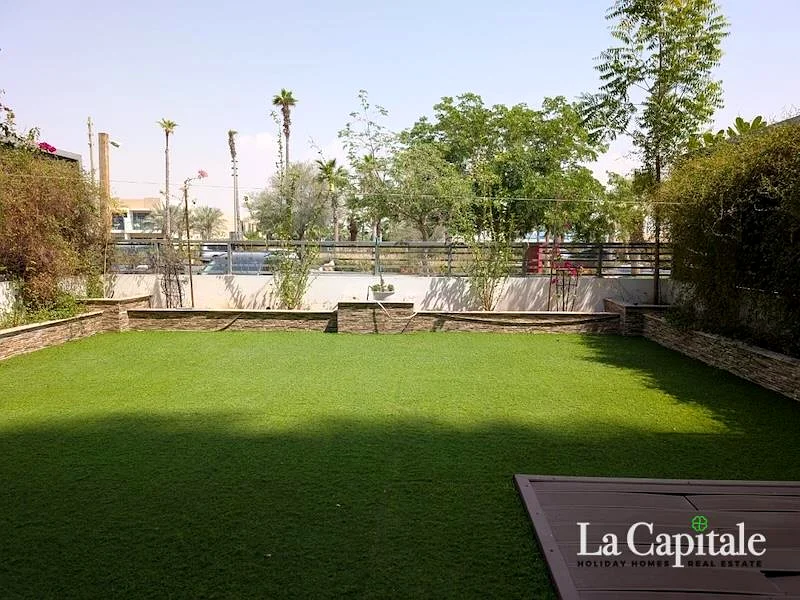 PARK VIEW | MOTIVATED SELLER | VACANT ON TRANSFER63971678903041110