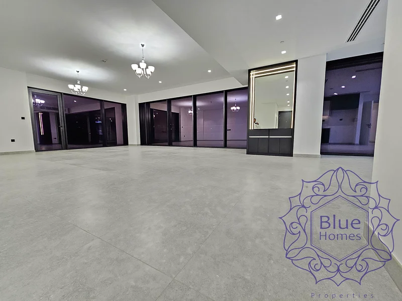 Penthouse 3BR+maid with private jacuzzi prime location63799654847618114