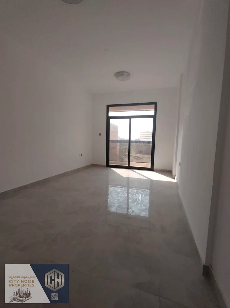 🏡 Spacious First-Tenant Apartment – 2 Masters, Hall & Balcony in Al Jurf 3 🏡63713506175361112