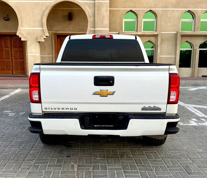شيفروليه سيلفرادو  High Country  خليجي موديل 2018 فل اوبشن تشيكات وكالة63699031346819114