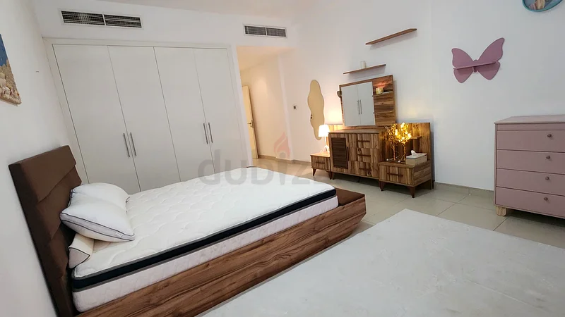 Fully Furnished Huge 1 BHK |  Middle of Dubai | All Major Locations are Nearby63828937643523110
