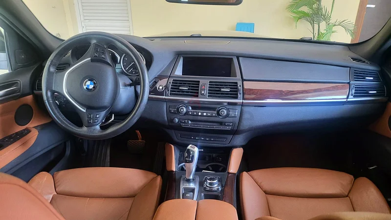 Great X6 with new engine at 90k by AGMC63700944378371112