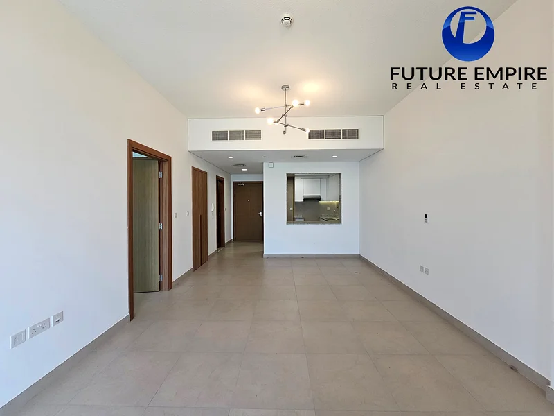 Luxurious 1BHK | Kids Play Area | Jogging Track | Near Metro63767159850755111