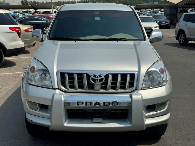 Toyota prado 2008 silver color GCC calen car63700380689667110