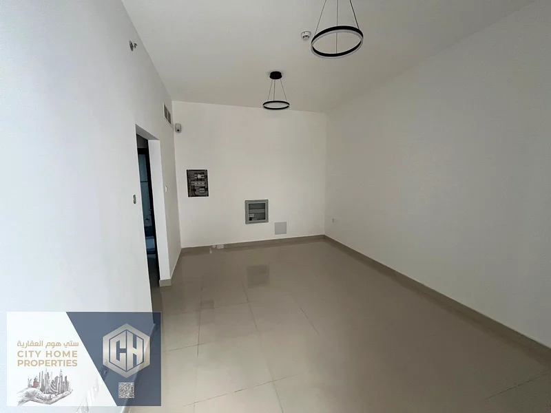 🏡 شقة جديدة من غرفة نوم واحدة مع صالة وشرفة - أول مستأجر في الجرف 3 مقابل 32,000 درهم63714078962689114
