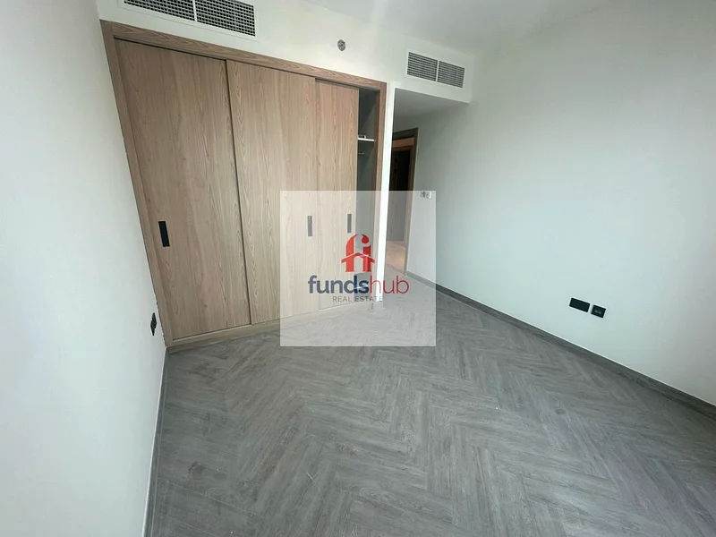 Prime location63784611315841112