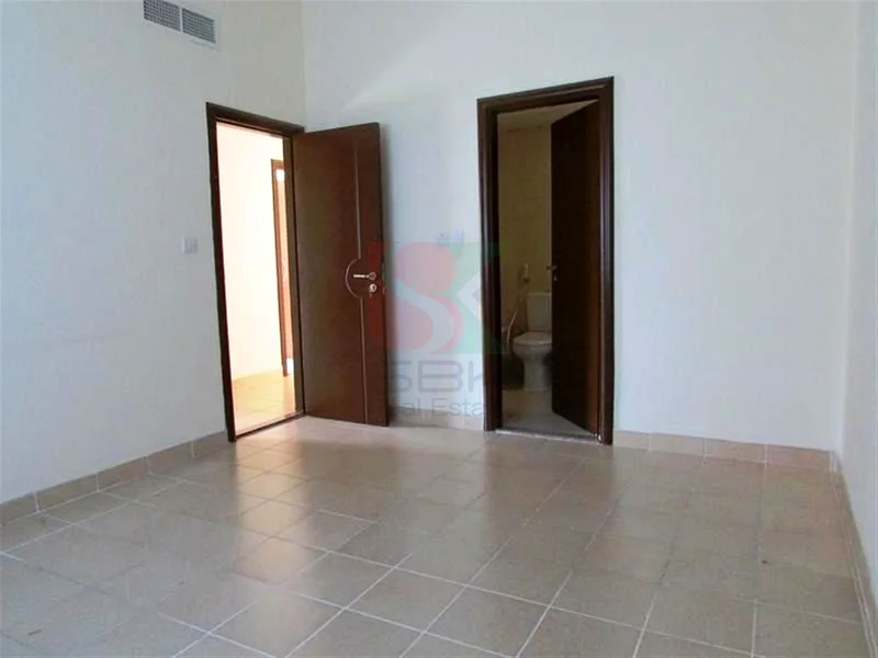 شقة من غرفتي نوم بالقرب من محطة مترو وزارة التربية والتعليم للعائلات63743507664130114