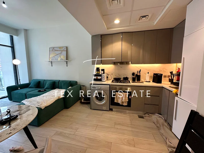 PRIME LOCATION | UNFURNISHED | 1BR63802449285249113
