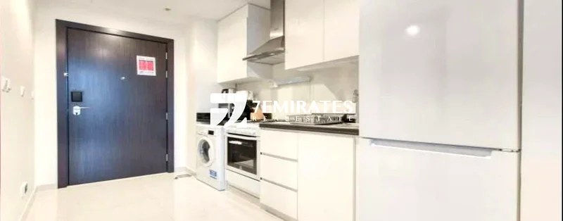 مُفروش بالكامل | مع شرفة | بالقرب من EXPO City63750835359874112