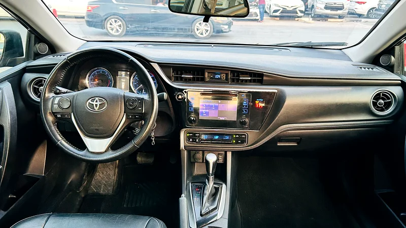 2018 Toyota Corolla63699050617219114