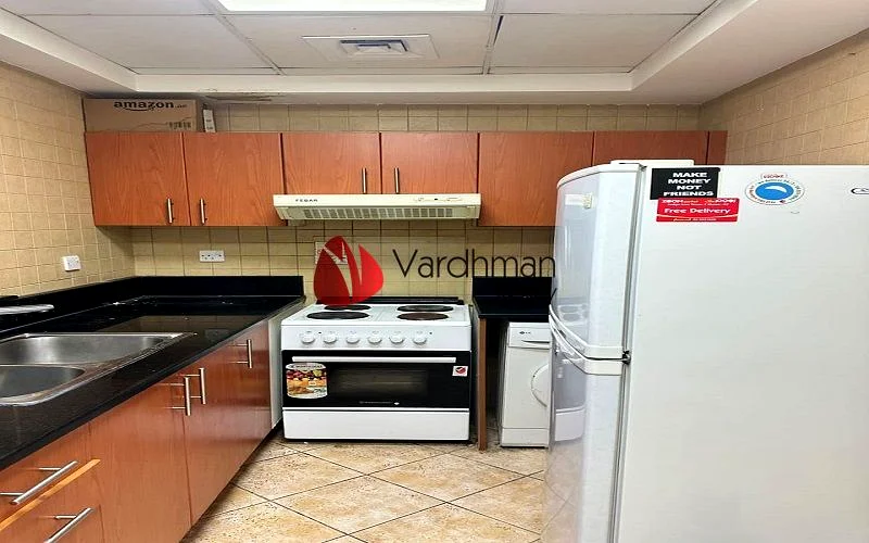SPACIOUS STUDIO | WITH BALCONY | NEAR TO METRO63748964472193113