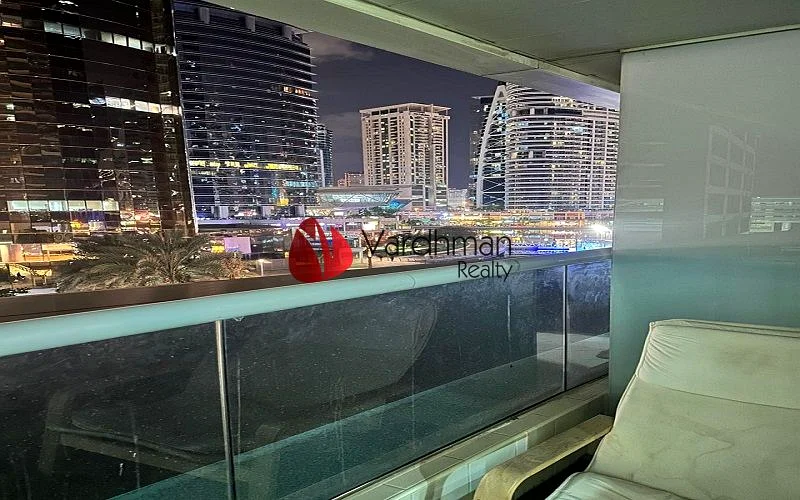 SPACIOUS STUDIO | WITH BALCONY | NEAR TO METRO63748964472193110