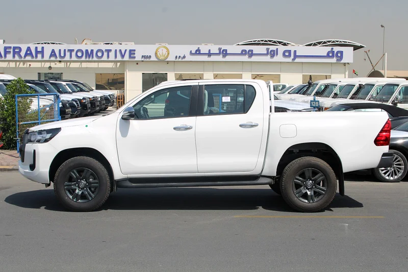 TOYOTA HILUX 2.4L DIESEL 4 X 4 ACTIVE MANUAL. EXPORT ALLOWED TO ANGOLA ONLY.63699024410369112
