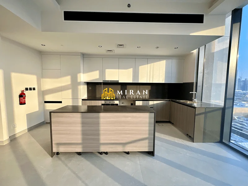 Spacious - Elegant Design63786327127299113