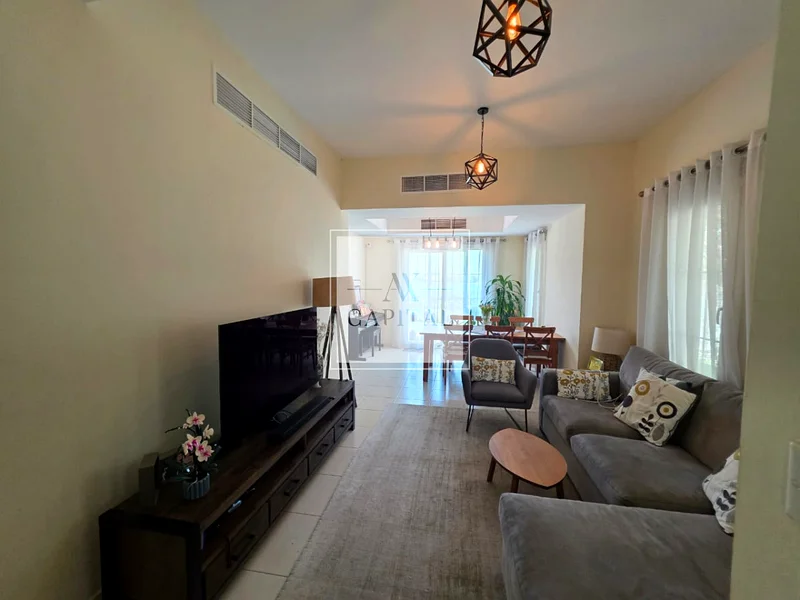 Deep Lake View | Rare Gem | Type 3E63923428441602112