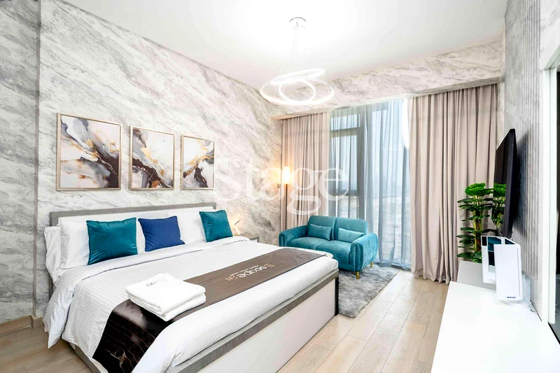 Skyline Serenity | Modern Studio | Prime Location63780032946563110