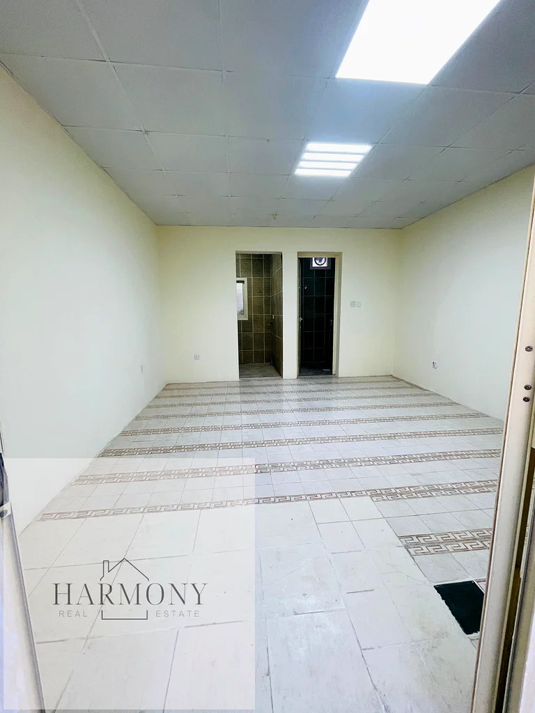 استوديو بأسعار معقولة | مطبخ منفصل ووحدة تكييف | إيجار شهري63814761887873110