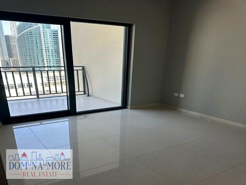 Modern Stylish 1BR | Vacant | Prime Location63793485737859111