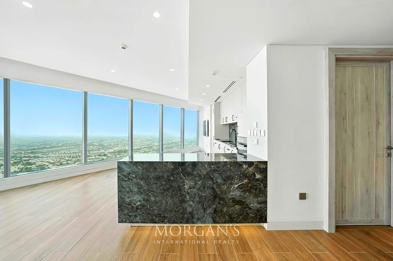 360 Views | Upgraded  Unit | Luxurious Layout63988682814849113