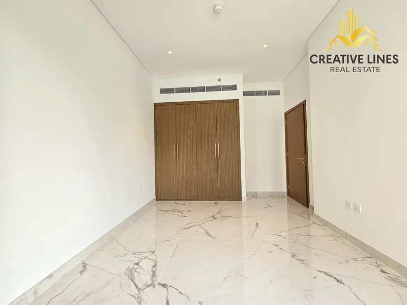 شقة واسعة من غرفتي نوم - جديدة بالكامل - بدون تبريد مركزي63802985728130113