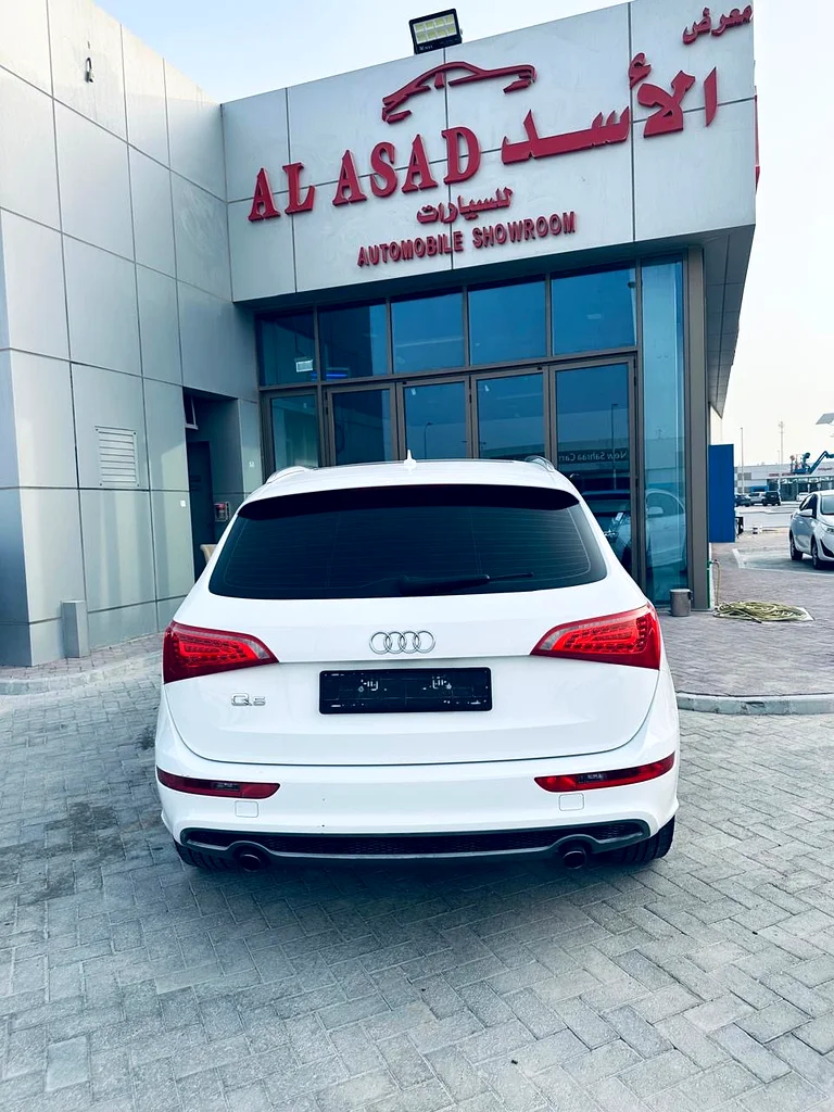 أودي Q563699036758658112