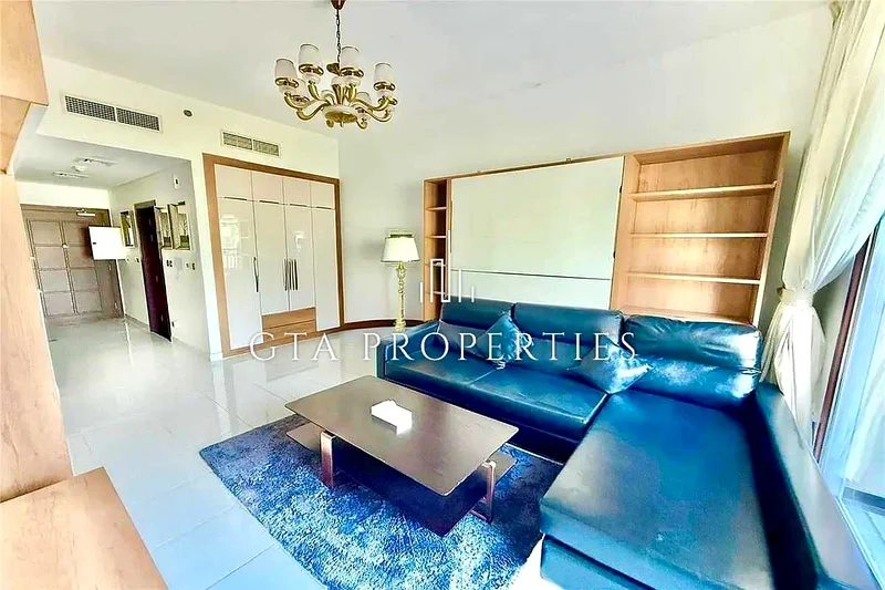 Furnished | Great Location | Vacant in August63765484078083113