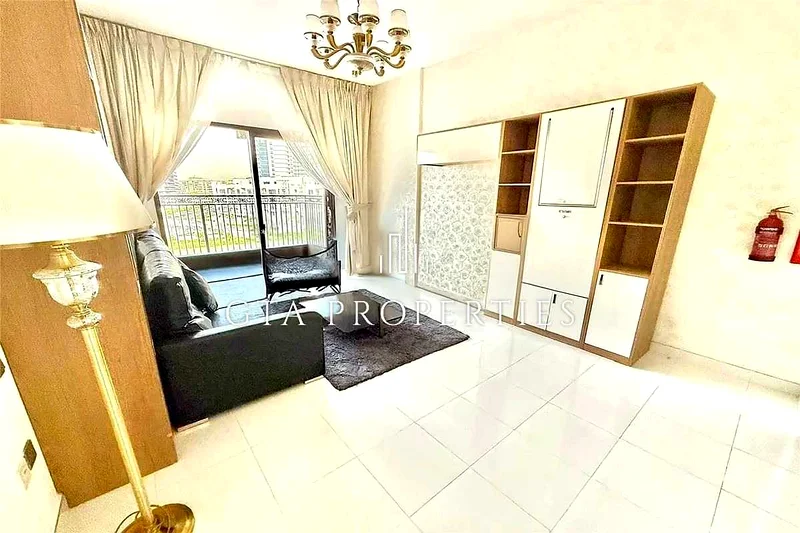 Furnished | Great Location | Vacant in August63765484078083111